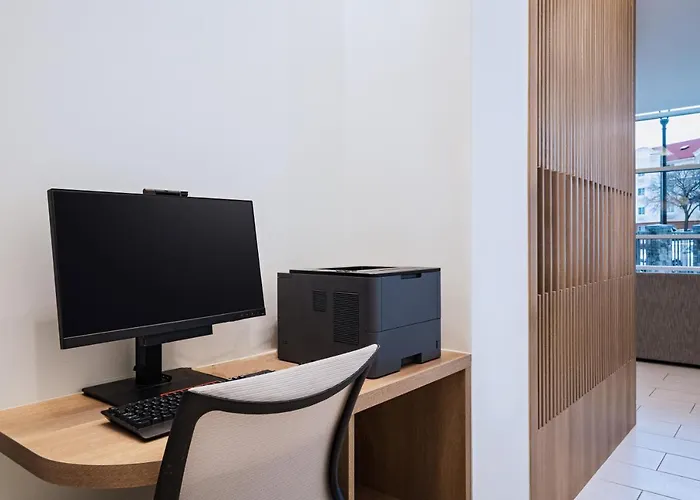 Element Dallas Las Colinas