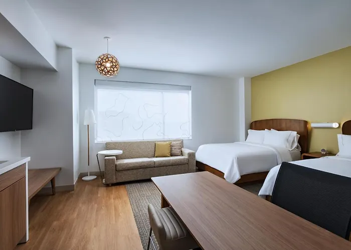 Element Dallas Las Colinas